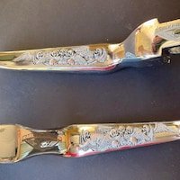 Custom Engraved Harley Hand Controls | Skull & Angel Wings - Image 4